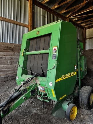 Image of John Deere 467 MegaWide equipment image 4
