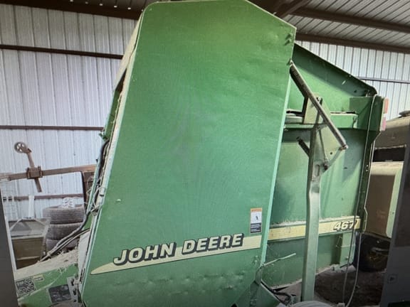2001 John Deere 467 Equipment Image0