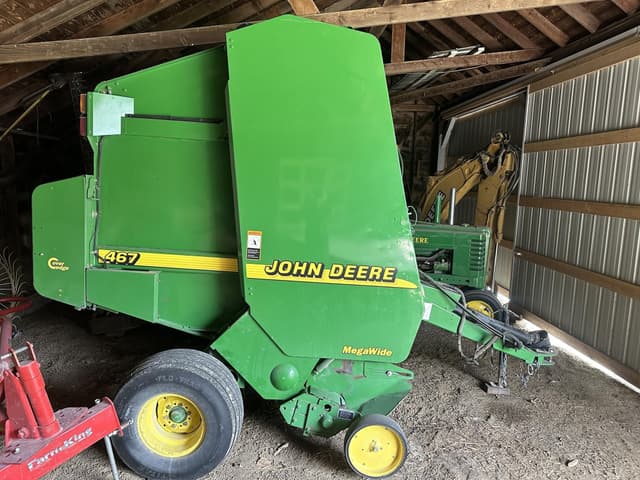 Image of John Deere 467 equipment image 1