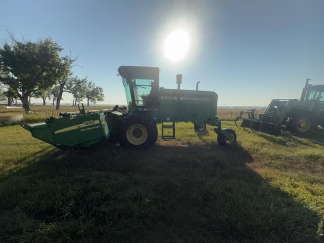 Image of John Deere 4890 equipment image 4