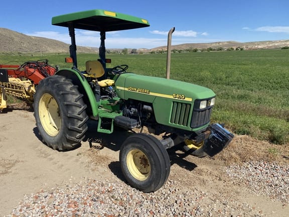 2001 John Deere 5410 Equipment Image0