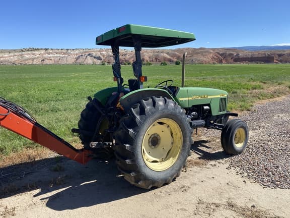 Image of John Deere 5410 equipment image 2