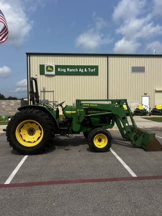 Image of John Deere 5420 equipment image 2
