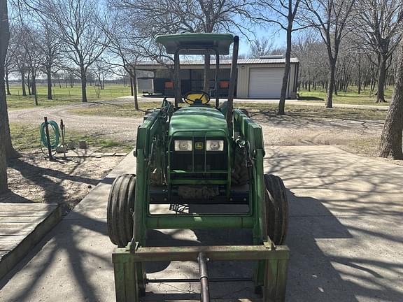 Image of John Deere 5420 equipment image 3