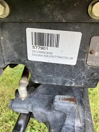 Image of John Deere 5420 equipment image 4