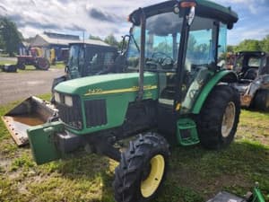 2001 John Deere 5420 Image