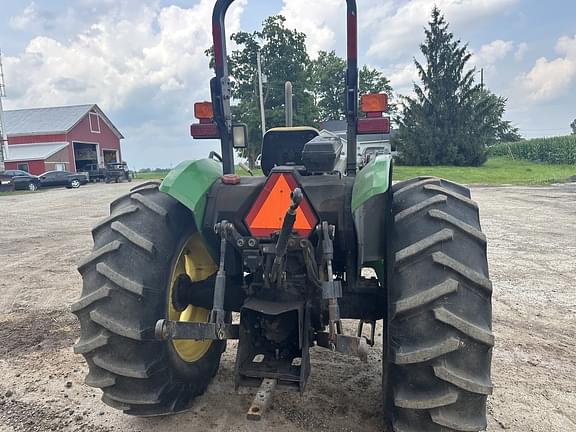 Image of John Deere 5420 equipment image 4