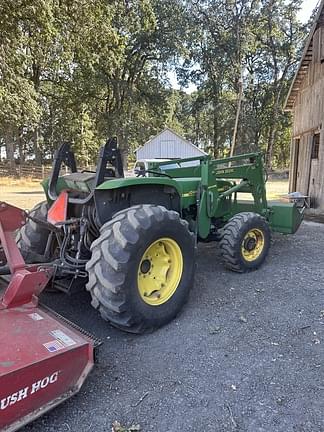 Image of John Deere 5510 equipment image 3