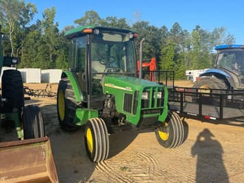 Main image John Deere 5520