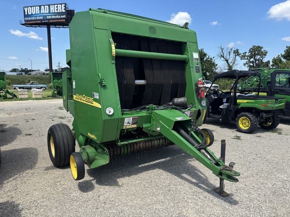 Image of John Deere 557 equipment image 2