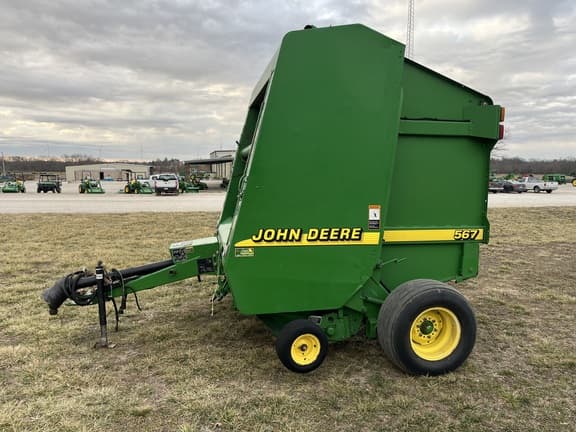 Image of John Deere 567 equipment image 3