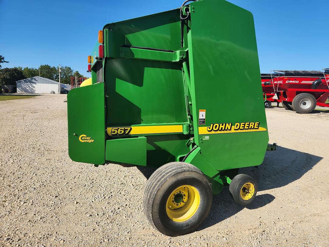 Image of John Deere 567 Primary image