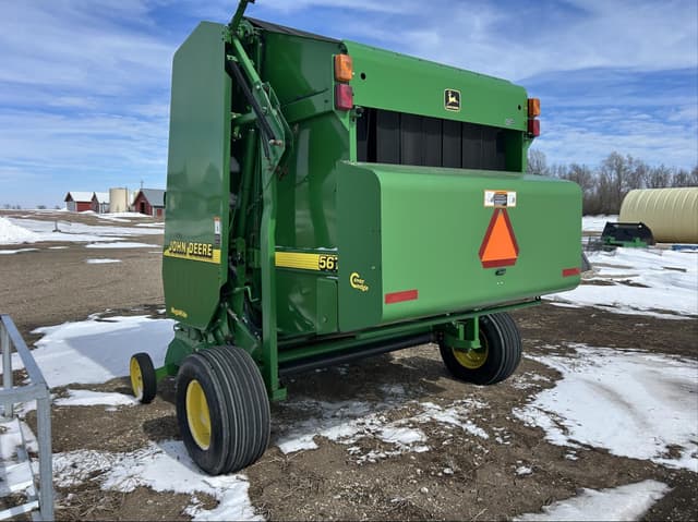 Image of John Deere 567 MegaWide equipment image 4