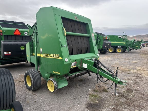 2001 John Deere 567 MegaWide Equipment Image0