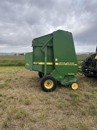 Image of John Deere 567 MegaWide equipment image 4