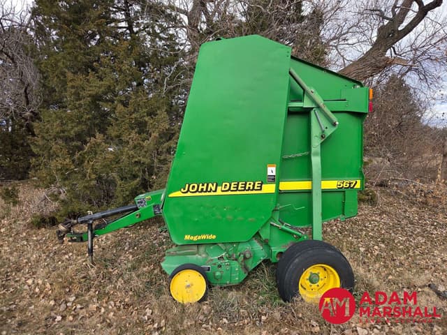 Image of John Deere 567 MegaWide equipment image 2