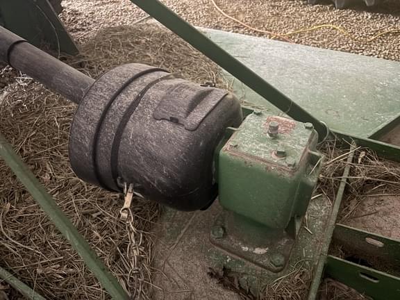 Image of John Deere 613 equipment image 1