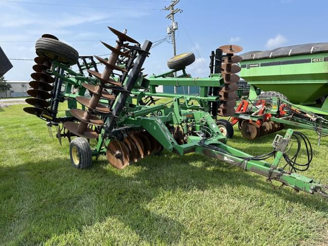 Image of John Deere 637 equipment image 3