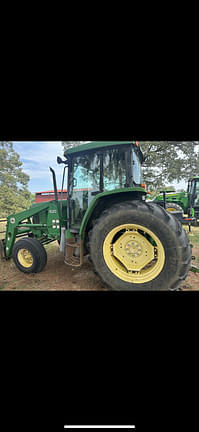 Image of John Deere 6405 equipment image 1