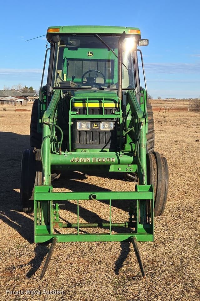 Image of John Deere 6405 equipment image 1