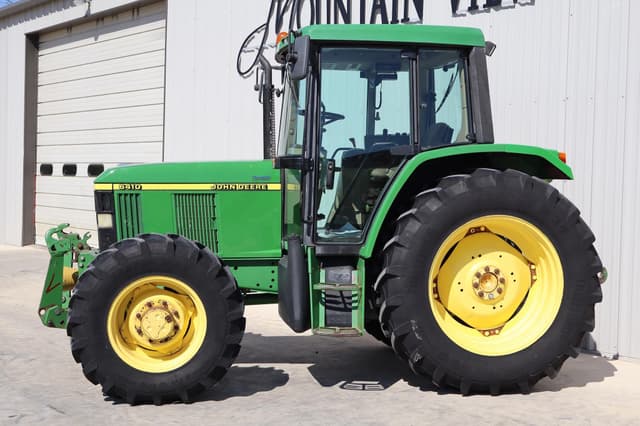 Image of John Deere 6410 equipment image 3
