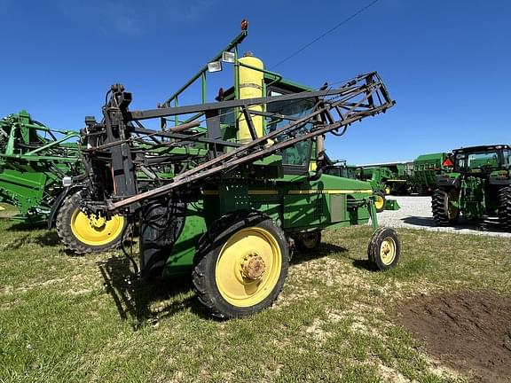 Image of John Deere 6700 equipment image 4