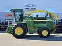 2001 John Deere 6850 Image