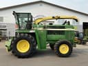 2001 John Deere 6850 Image