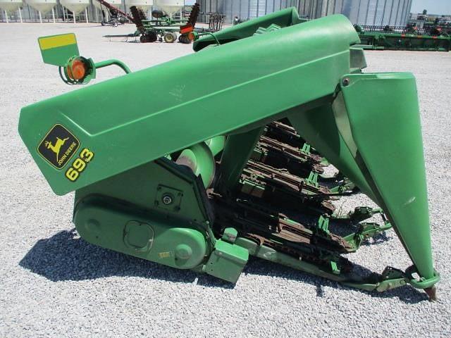 Image of John Deere 693 equipment image 4