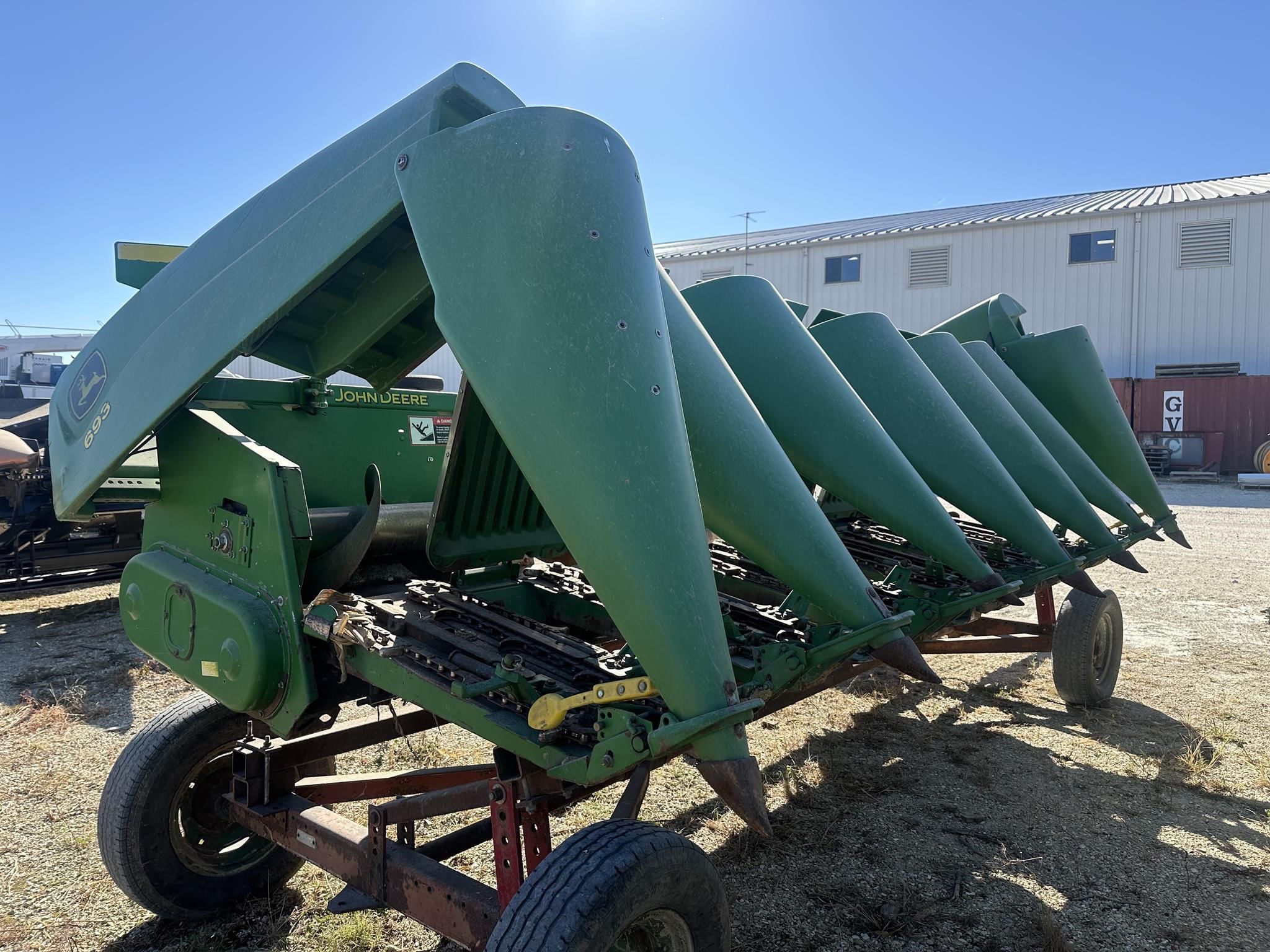 2001 John Deere 693 Equipment Image0