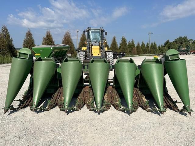 Image of John Deere 693 equipment image 1