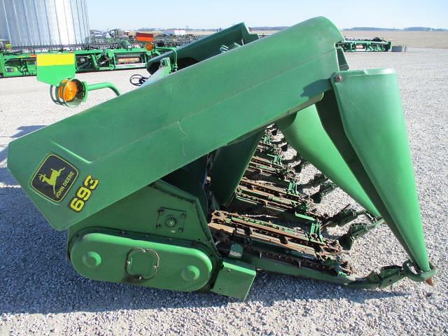 Image of John Deere 693 equipment image 3