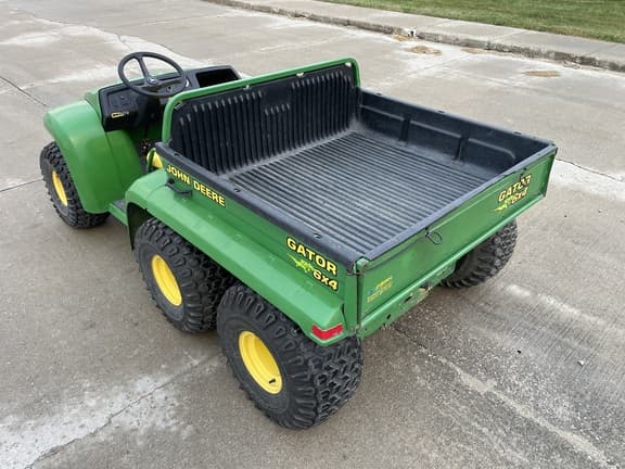 Image of John Deere Gator 6x4 equipment image 2