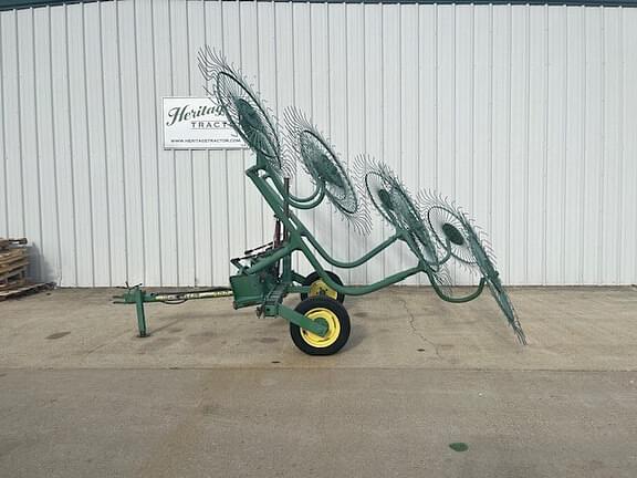 Image of John Deere 702 Primary image