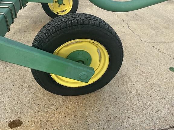 Image of John Deere 702 equipment image 1