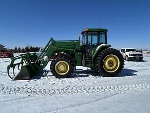 Main image John Deere 7210