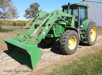 Main image John Deere 7210