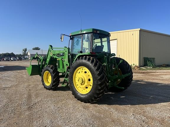 Image of John Deere 7410 equipment image 2