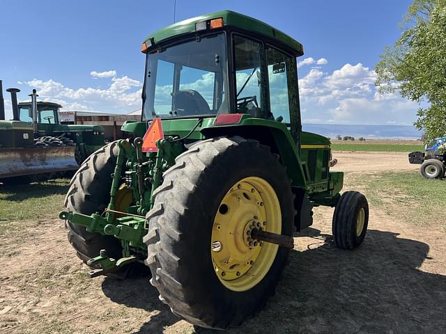 Image of John Deere 7410 equipment image 4