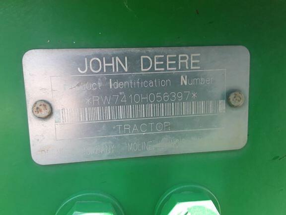 Image of John Deere 7410 equipment image 4