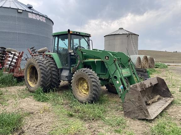 Image of John Deere 7510 equipment image 1