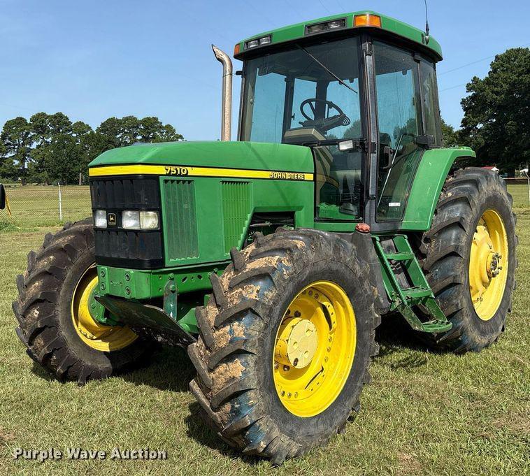Image of John Deere 7510 Primary image