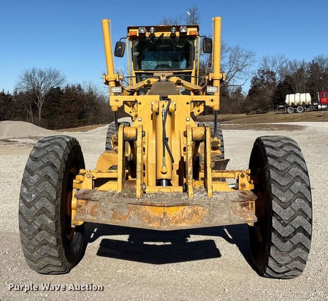 Image of John Deere 770CH equipment image 1