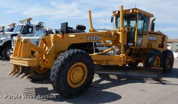 Main image John Deere 772CH
