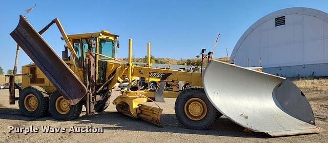 Image of John Deere 772CH equipment image 3