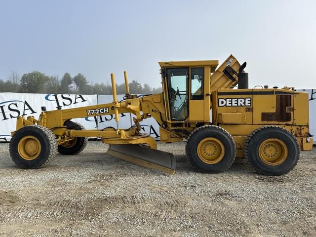 Image of John Deere 772CH equipment image 1