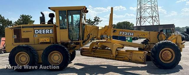 Image of John Deere 772CH equipment image 3