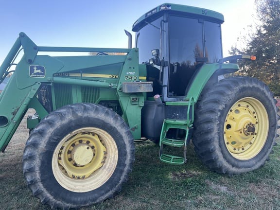 Main image John Deere 7810