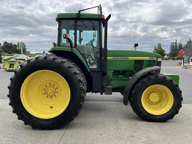 Image of John Deere 7810 equipment image 4