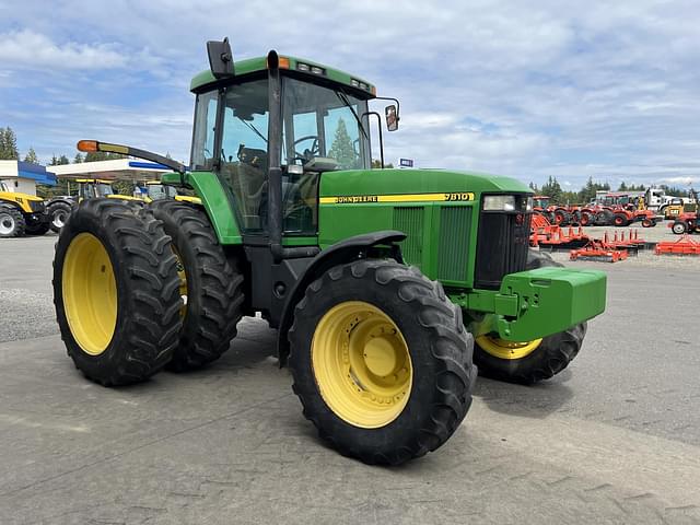 Image of John Deere 7810 equipment image 3